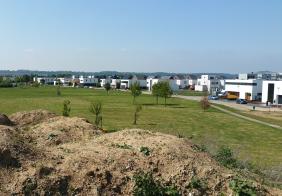 Siedlungsneubau im Maastal